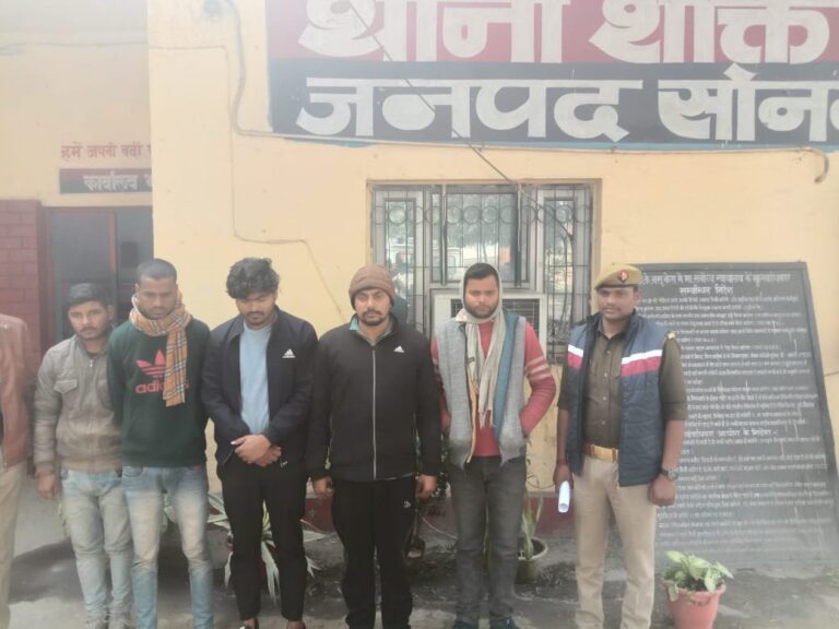 सोनभद्र : फर्जी नंबर प्लेट लगाकर कर रहे थे कोयला तस्करी, क्राइम ब्रांच ने दबोचा।