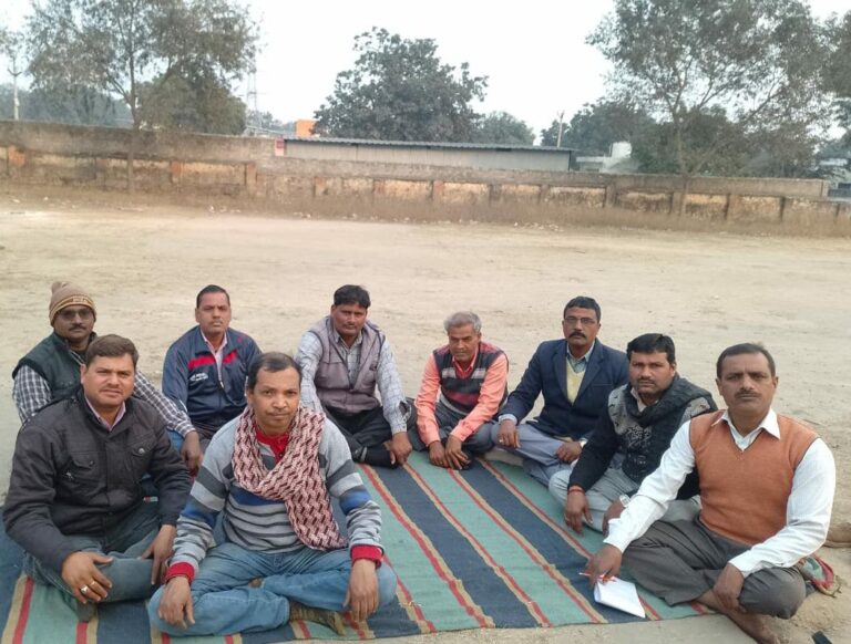 20फरवरी को लखनऊ के रमाबाई पार्क मे शिक्षा मित्र महासम्मेलन में प्रतिभाग करने के लिए बनाई रणनीति।