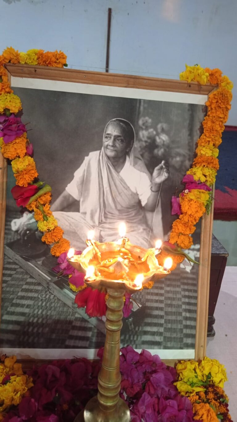 राष्ट्र माता कस्तुरबा ने बनाया मोहन से गांधी और फिर महात्मा – वनवासी सेवा आश्रम।