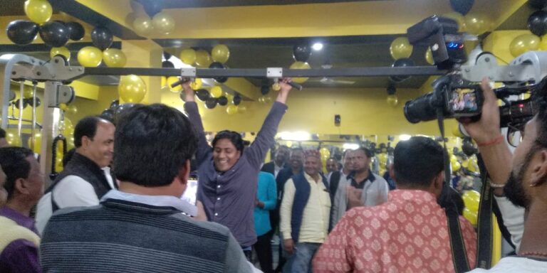 शिवाजी फिटनेस जिम का उप जिलाधिकारी ने फीता काटकर किया उद्घाटन।