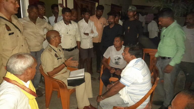 पंखे से लटकता मिला किशोर का शव, मचा कोहराम