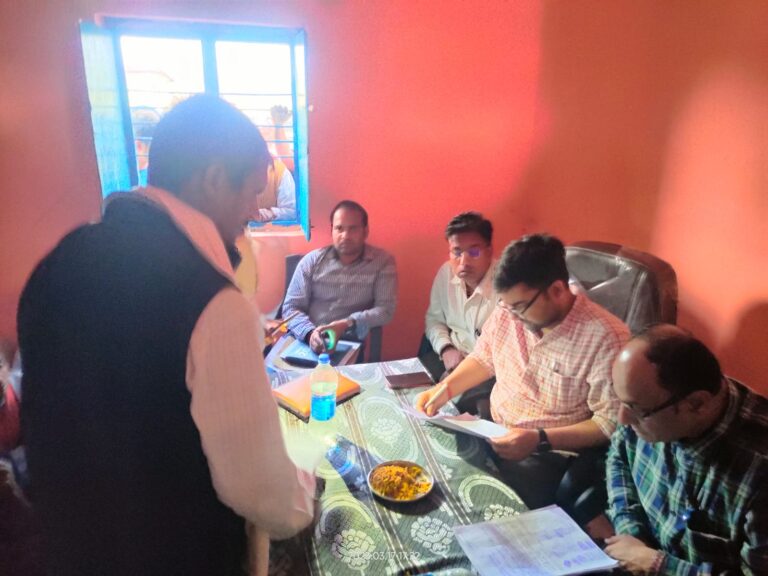 कनहर सिंचाई परियोजना भिसूर, कोरची डूब क्षेत्र के विस्थापितों की समस्याओं को उपजिलाधिकारी ने सुना।