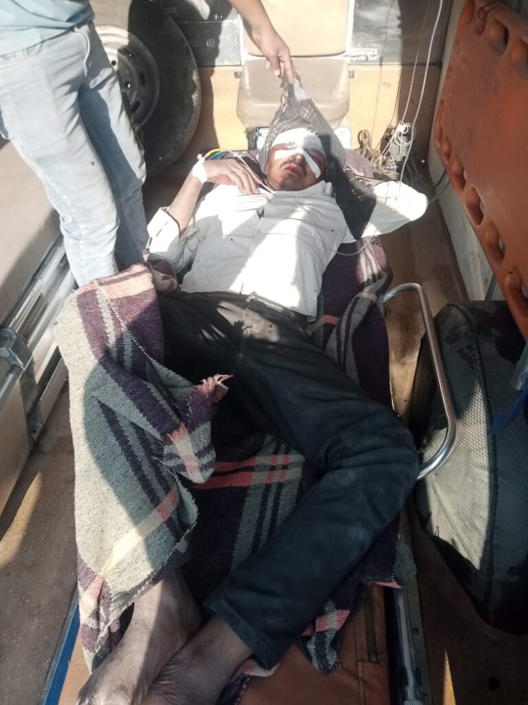 दो युवकों की जानलेवा पिटाई से युवक बुरी तरह जख्मी रेफर