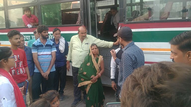 मानवता को शर्मसार कर दो नाबालिक बच्चे को छोड़ माँ प्रेमी के संग फरार,गिरफ्तार