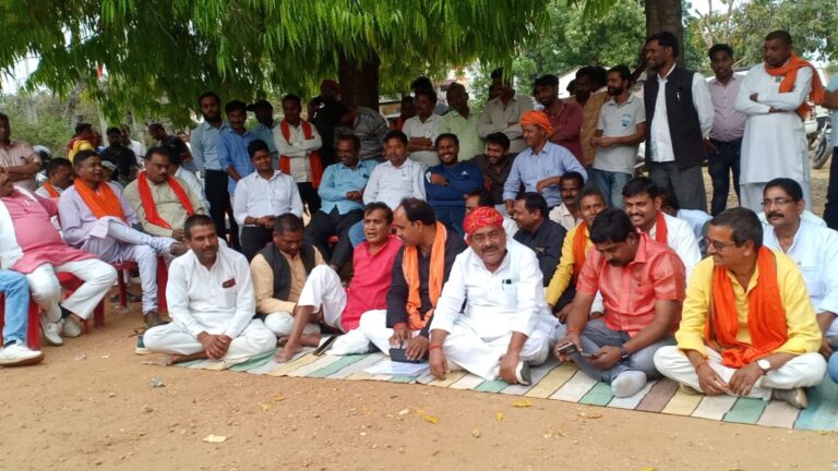 सहकारी समिति का चुनाव अनिश्चितकाल के लिए स्थगित।