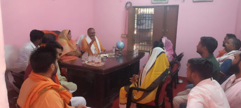 नगर पंचायत चुर्क गुरमा के नवगठित बोर्ड की प्रथम बैठक संपन्न विकास कार्य के प्रस्ताव पास