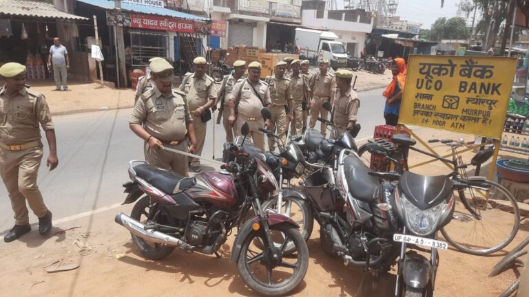 म्योरपुर पुलिस ने पटरी अतिक्रमण कर्त्ताओं को दी सख्त चेतावनी