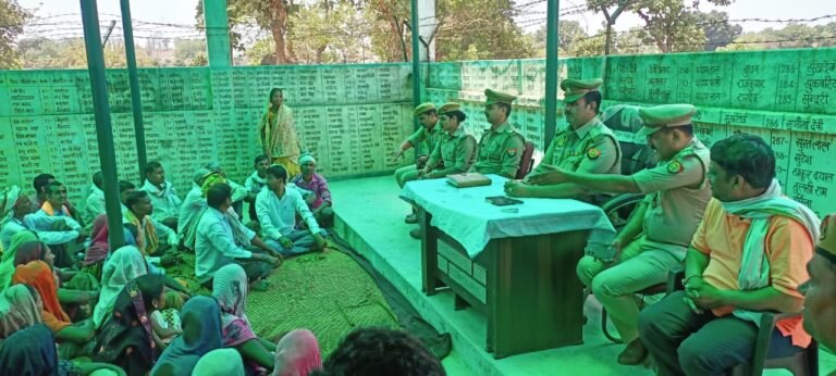 पुलिस द्वारा लगाई गई जन चौपाल में उमड़ा महिलाओं का हुजूम