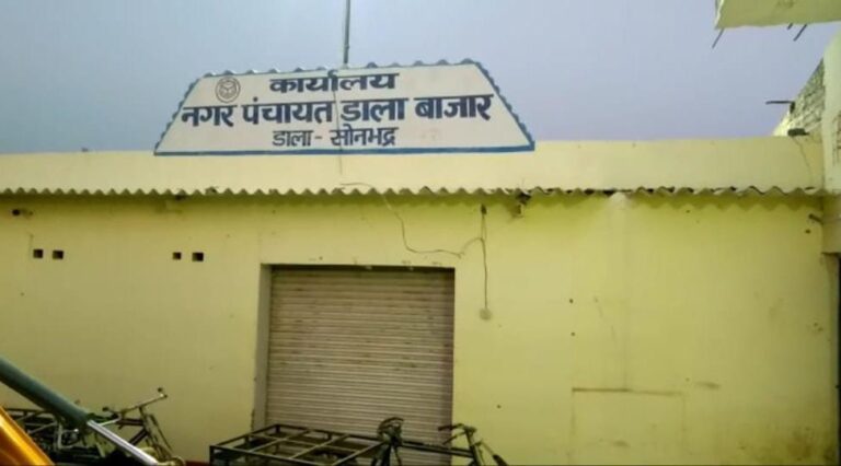 आवास के 14 लाभार्थी अभी तक नहीं करवा पाए कागजात सत्यापन, ढूंढ रहे डुडा अधिकारी।