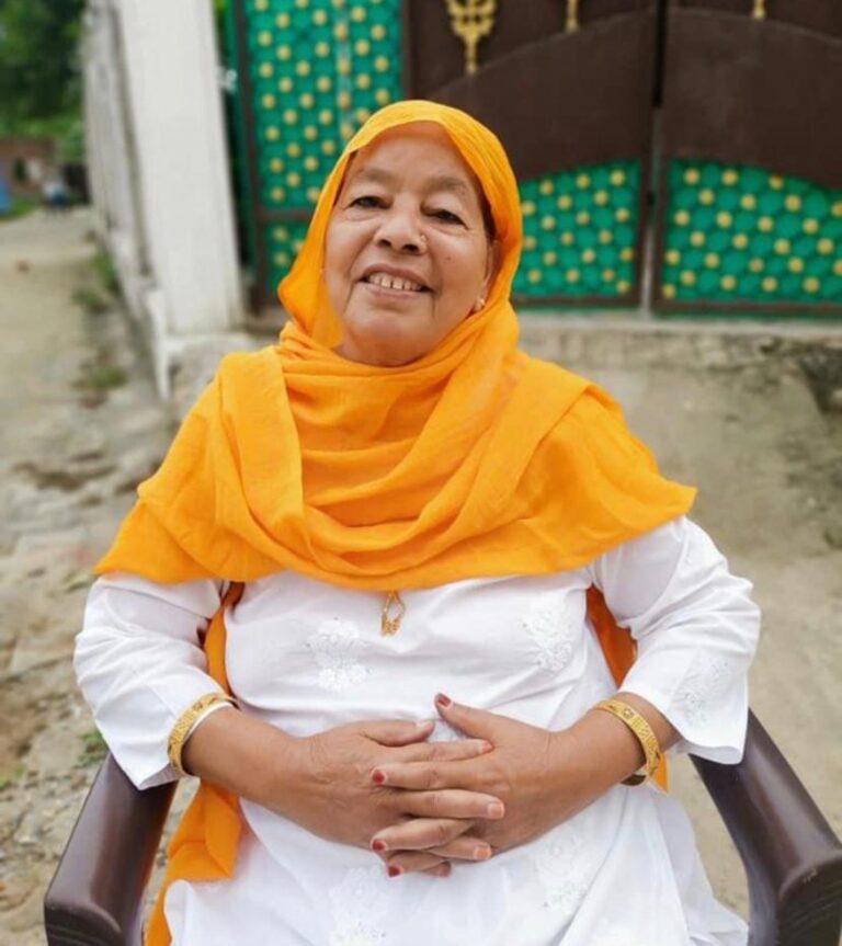 मस्जिद ए आयशा में ईद उल अजहा की नमाज 29 को सुबह 7.45 बजे होगी।