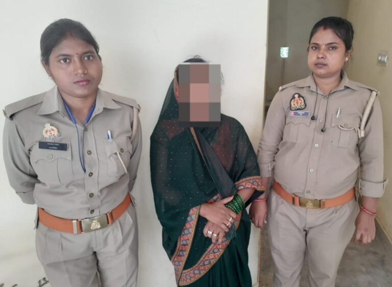 शाहगंज पुलिस द्वारा 25 ग्राम हेरोइन के साथ एक महिला तस्कर गिरफ्तार