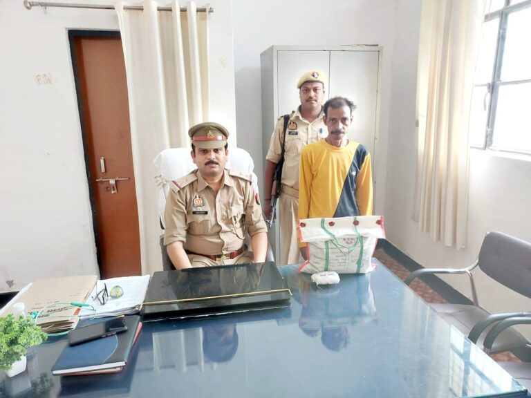 डाला पुलिस ने 1 किलो 300 ग्राम गांजा के साथ एक अभियुक्त को किया गिरफ्तार