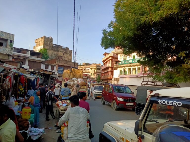 दुद्धी एनएच 39 रीवा रांची राष्ट्रीय राजमार्ग जाम की भेंट चढ़ा