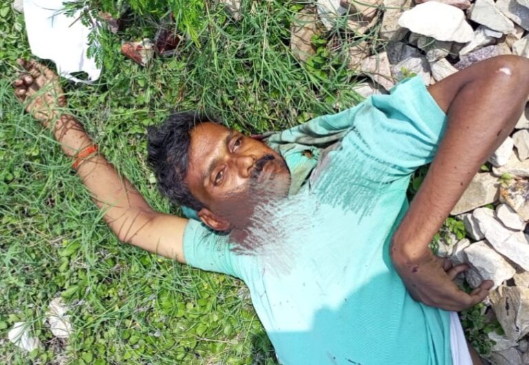 संदिग्ध परिस्थितियों में रेलवे ट्रैक के किनारे मिला अज्ञात व्यक्ति का शव