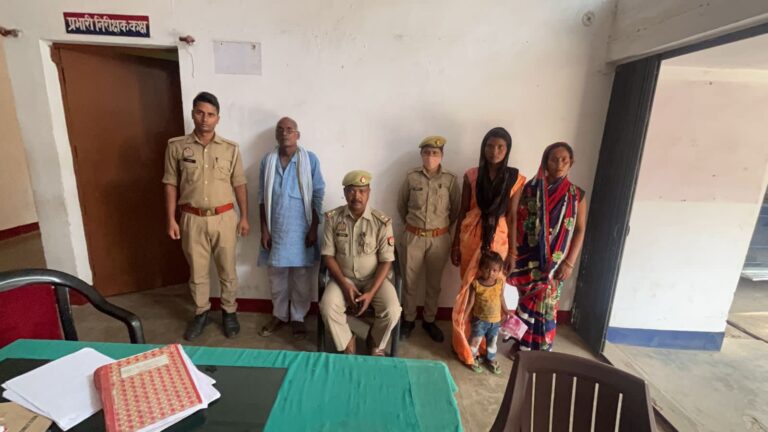 वांछित चल रहे 2 महिला समेत तीन आरोपी को पुलिस ने गिरफ्तार किया।