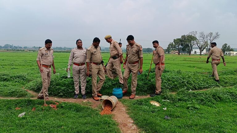 एसडीएम के नेतृत्व में आबकारी विभाग ने कच्ची शराब बनाने वालों के खिलाफ चलाया छापेमारी अभियान