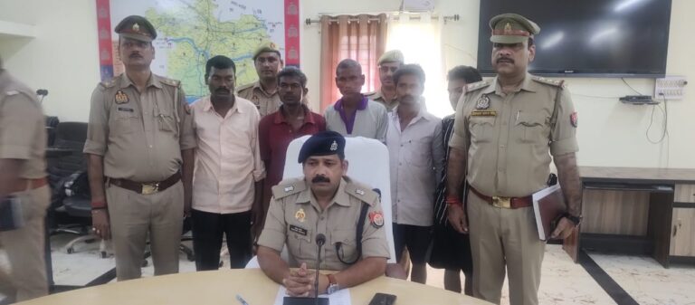 Crime-हाथीनाला व चोपन पुलिस को मिली बड़ी सफलता अन्तर्राज्यीय 05 नफर पशु तस्कर गिरफ्तार