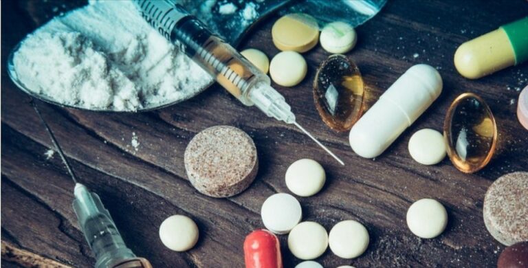 घरेलू विवाद में युवक ने पिया कीटनाशक, रेफर ।।