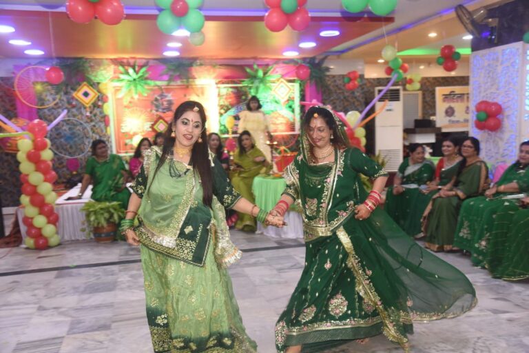 क्षत्रिय महासंघ द्वारा हरियाली तीज सत्या इंटरनेशनल होटल में धूमधाम से मनाया गया।