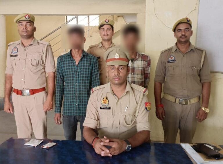 Crime:-टोटो में बैठी महिला के पैसा से भरा पर्स के छिनैती के मामले में दो अभियुक्त गिरफ्तार