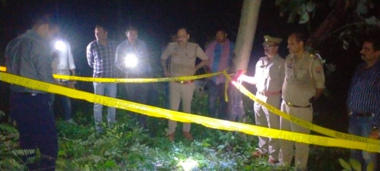 Sonbhadra News : पशु तस्कर और पुलिस के बीच मुठभेड़, हथियार के साथ तीन पशु तस्कर गिरफ्तार।