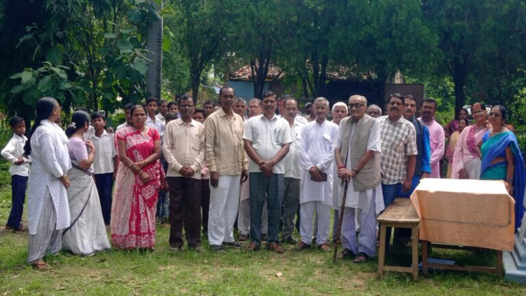 जन्मदिन पर देश के तीन महान विभूतियों को किया याद।