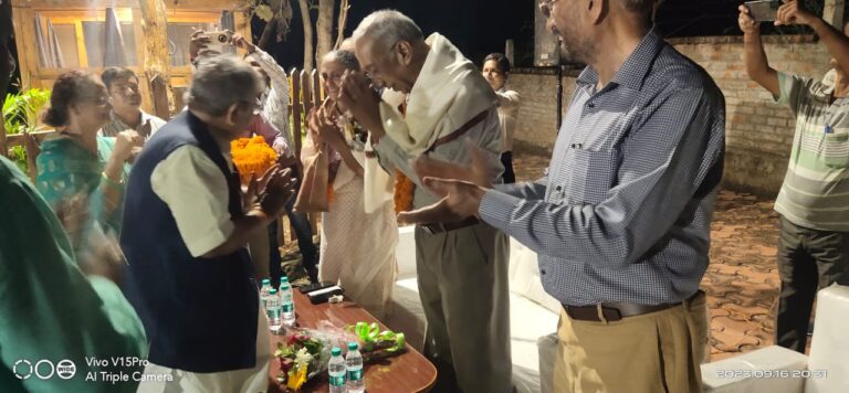 एनटीपीसी रिहंद पूर्व महाप्रन्धक के आगमन पर चेतवा में अभिनन्दन समारोह का आयोजन।