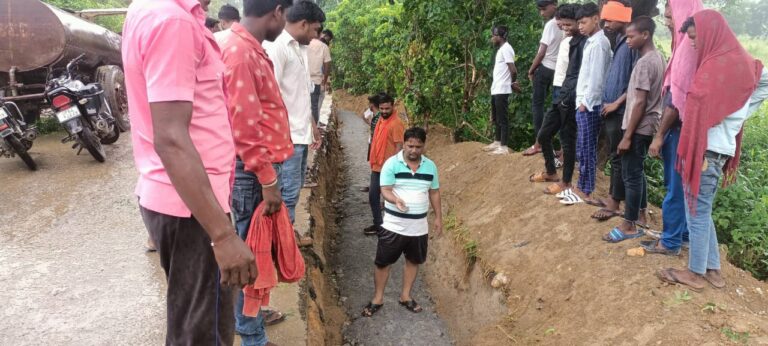 डाला नगर पंचायत का कार्य मानक विहीन – नगर पंचायत सभासद