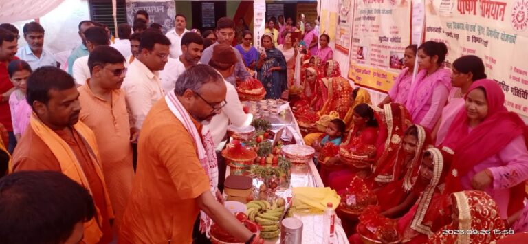 गर्भवती महिलाओ को मिला पुष्टाहार व गोद भराई की रश्म हुई संपन्न।
