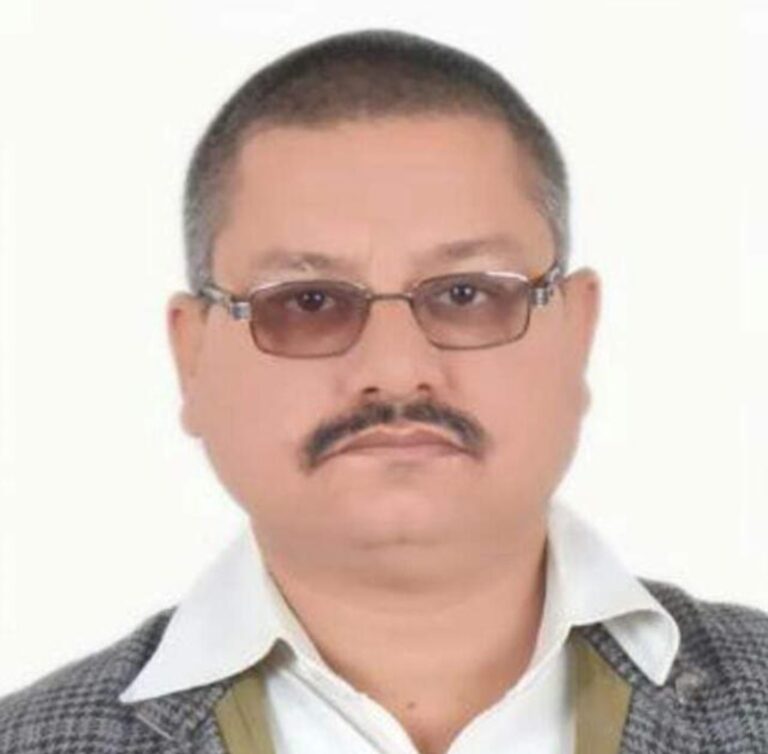 सोनभद्र : भ्रष्टाचार के खिलाफ मुद्दा उठाना भी मना है, अधिकारी ने एफ आई आर कराने की धमकी दी।