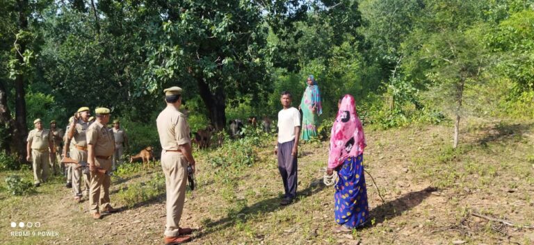 थानाध्यक्ष दुद्धी नें कटौली, मनबसा की जंगलों में पी ए सी के जवानों संग की सघन कांबिंग।