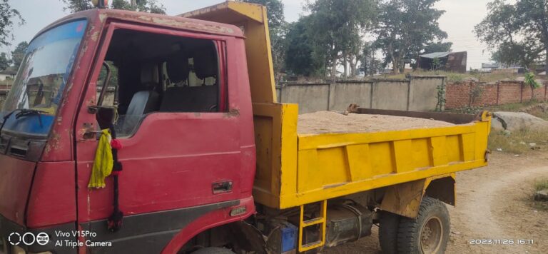 बीजपुर-अबैध खनन में संलिप्त बालू लोड टिपर धराया सीज