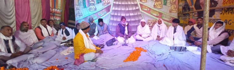 “दिल मे हिंदुस्तान रखती हूं” कवि सम्मेलन में झूमे श्रोता।