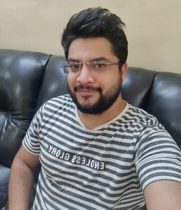 सोनभद्र के उत्कर्ष श्रीवास्तव सहायक अनुभाग अधिकारी विदेश मंत्रालय पद पर चयन