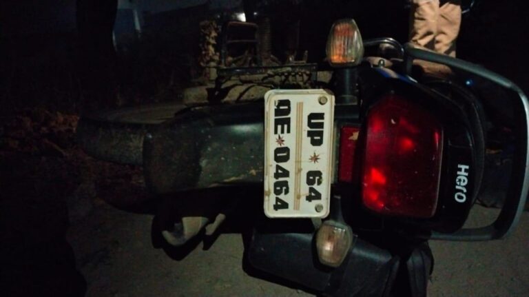 सड़क हादसे में बाइक सवार की हुई मौत।