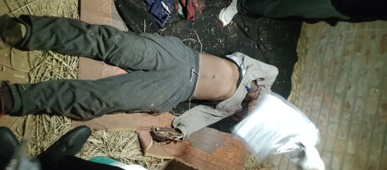 अपडेट-कलयुगी बेटे ने पिता को लकड़ी के फट्टे मारकर उतारा मौत के घाट