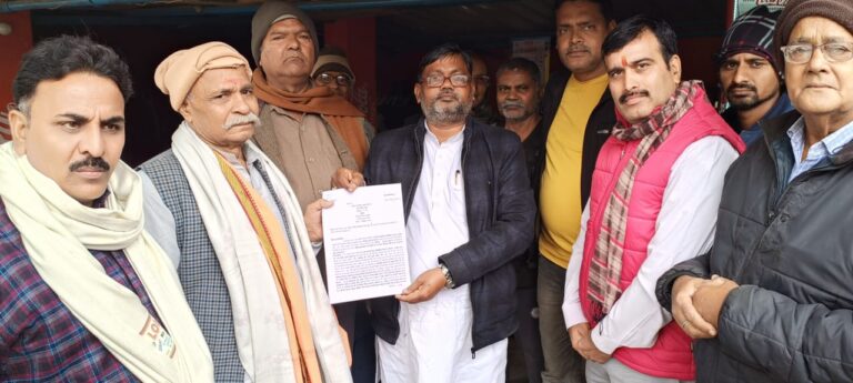 पूर्व सीमेन्ट कर्मचारी आज भी फकाकसी के हो रहे शिकार