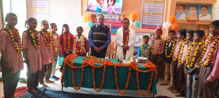 चार दिवसीय शीतकालीन शिविर का दीप प्रज्ज्वलन कर किया गया शुभारंभ।