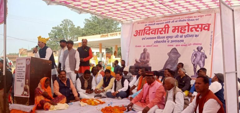 महात्मा गांधी के ग्राम स्वराज के सपने को साकार कर रही मोदी योगी की सरकार – विनीत सिंह एम एल सी