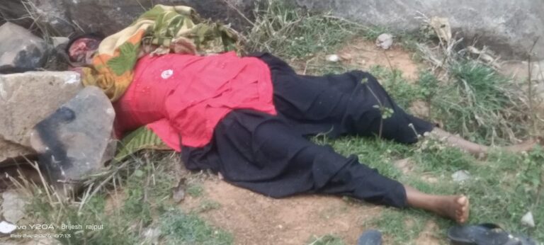 Sonabhadra crime:संदिग्ध परिस्थितियों में अज्ञात युवती का जंगल मे मिला शव, हत्या की आंशका