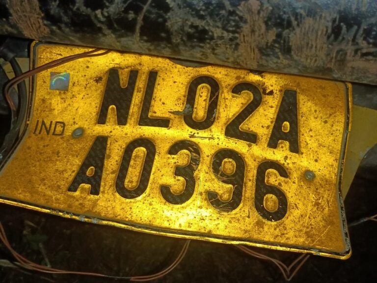 6030 लीटर अवैध अंग्रेजी शराब लदा ट्रक को दुद्धी पुलिस नें पकड़कर सीज किया।