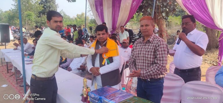 बुड़ा ने बीजपुर को हराकर एक दिवसीय क्रिकेट प्रतियोगिता का खिताब किया अपने नाम।