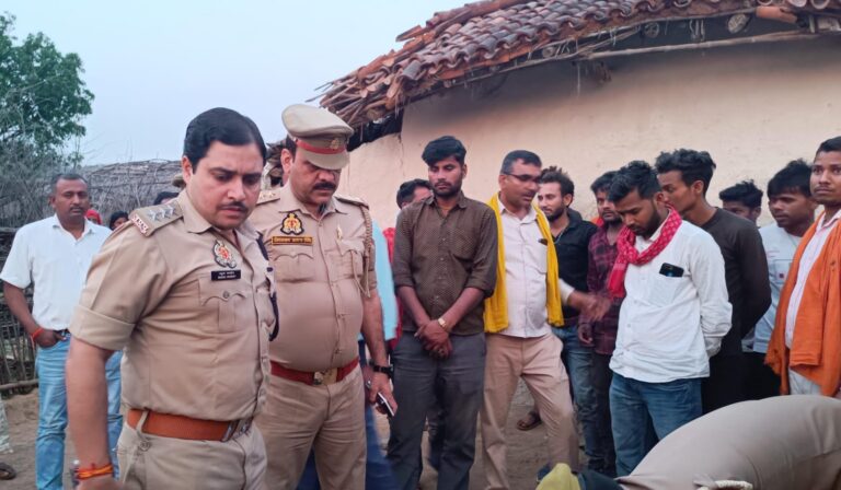 Sonbhadra crime:24 घंटे में दो हत्या,अधेड़ व्यक्ति की धारदार हथियार से गला काटकर हत्या।