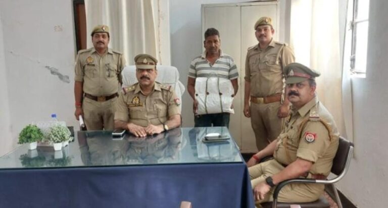 01 नफर अभियुक्त के कब्जे से 01 किलो 250 ग्राम नाजायज गांजा बरामद