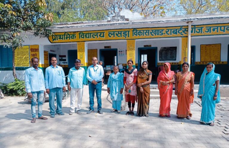 संचारी रोग नियंत्रण एवं दस्तक अभियान की दिलाई शपथ।