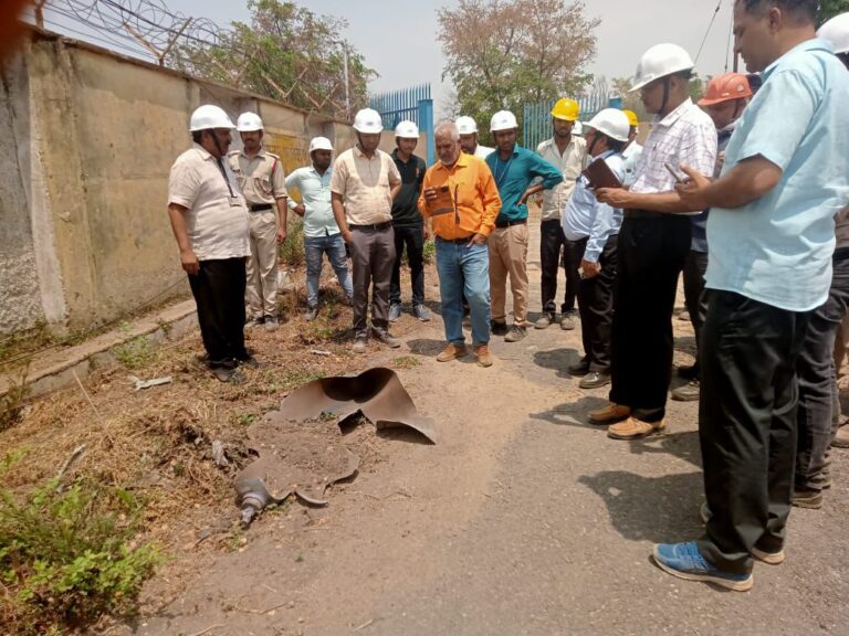 एनटीपीसी रिहंद प्लांट में फटा आक्सीजन सिलेंडर, एक गम्भीर बैढन रेफर।