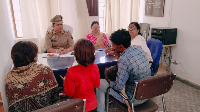 महिला थानाध्यक्ष के प्रयास से 04 परिवार उजड़ने से बचा।