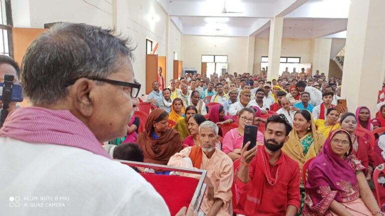 Sonbhadra News : सांसद और दुद्धी विधायक आदिवासियों के हित के लिए विधानसभा से संसद तक आवाज उठाएंगे।