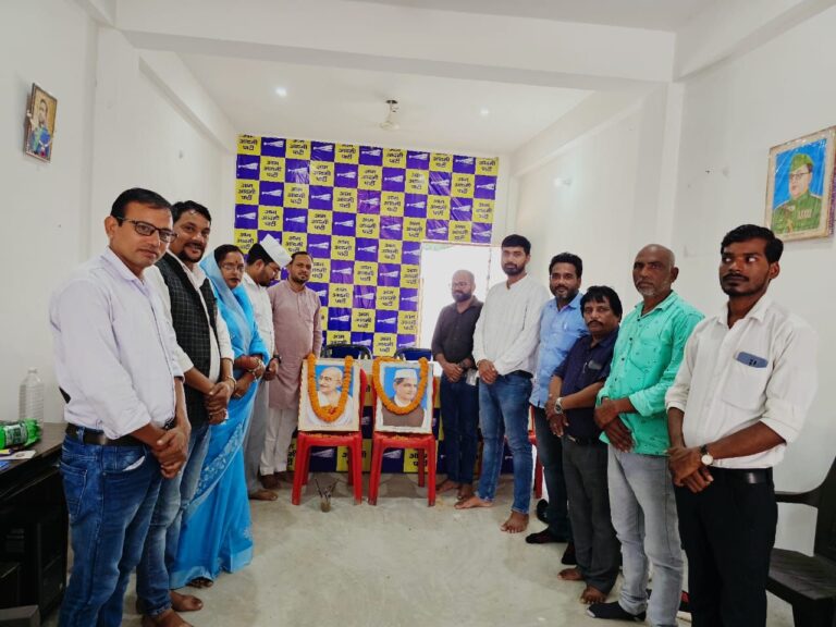 गांधी जी के विचार हमे देश और समाज सेवा की प्रेरणा देते है – नीरज कुशवाहा।