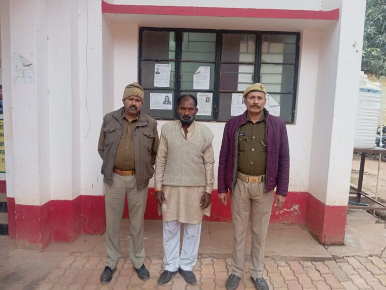थाना रायपुर पुलिस द्वारा वांछित अभियुक्त की गिरफ्तारी.